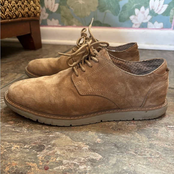 TOMS men’s suede lace up shoes 8.5 - Picture 4 of 4